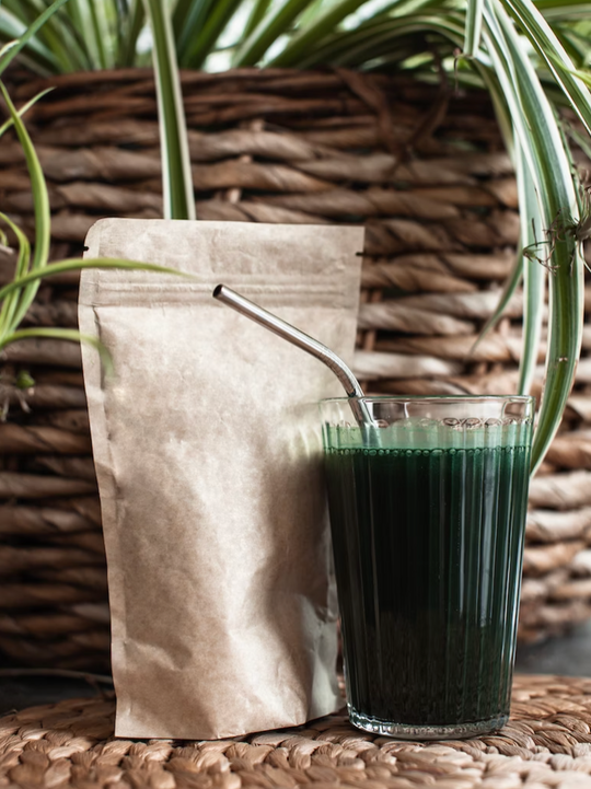 La spiruline pour plus de muscle, l'effet brûle-graisse, et la santé